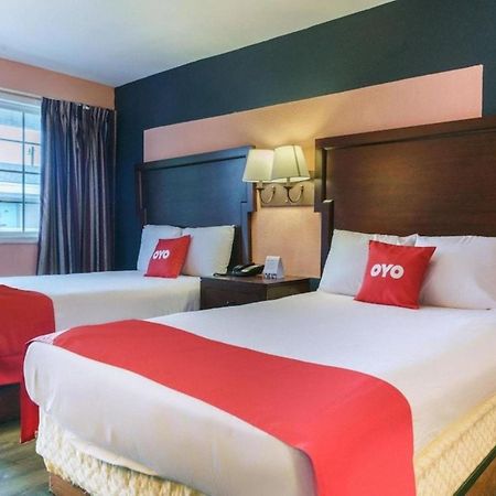 Oyo Hotel Myrtle Beach Kings Hwy Екстериор снимка