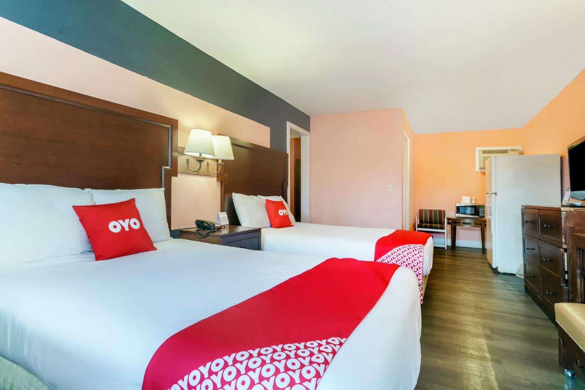 Oyo Hotel Myrtle Beach Kings Hwy Екстериор снимка